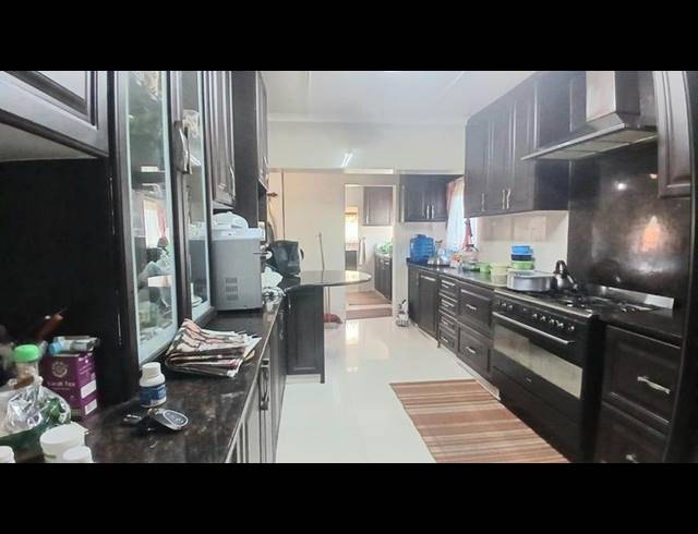 4 BEDROOM HOUSE FOR SALE IN SHALLCROSS